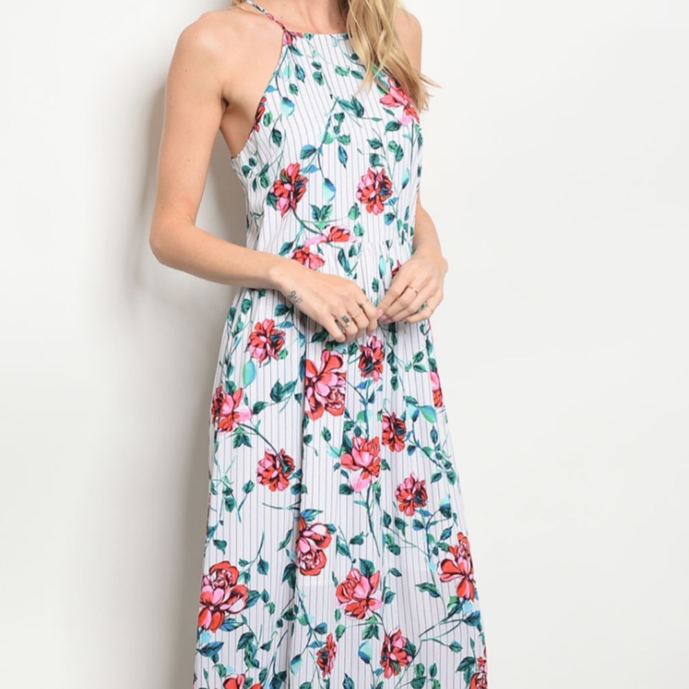 CLEARANCE ‼️WHITE STRIPES FLORAL MAXI - Dress - Picture 2 of 3